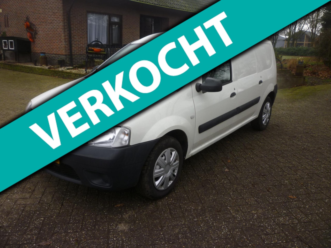 Dacia Logan - 1.6 1.6 (BENZINE) - AutoWereld.nl