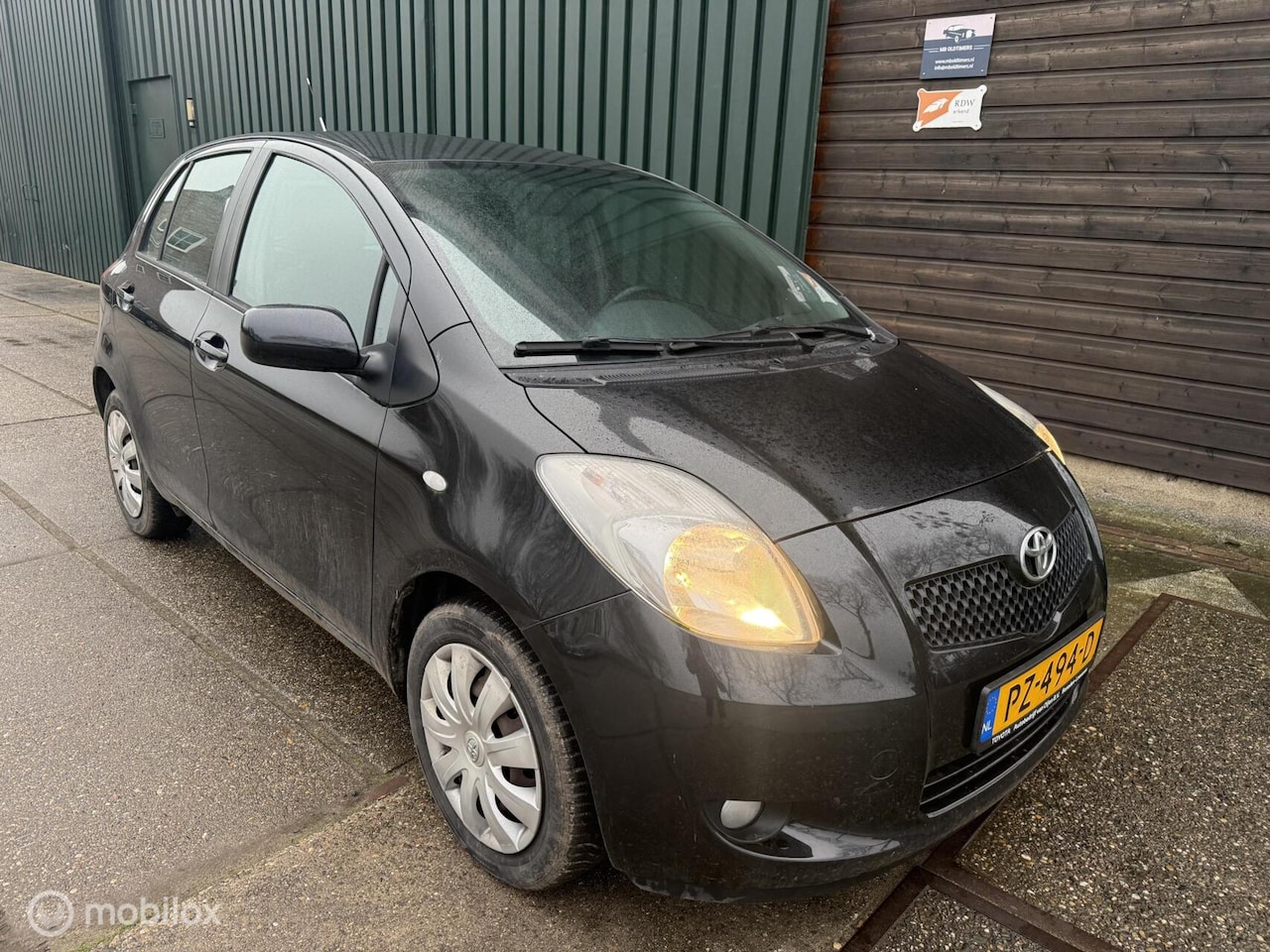Toyota Yaris - 1.3 VVTi dealer onderhouden - AutoWereld.nl