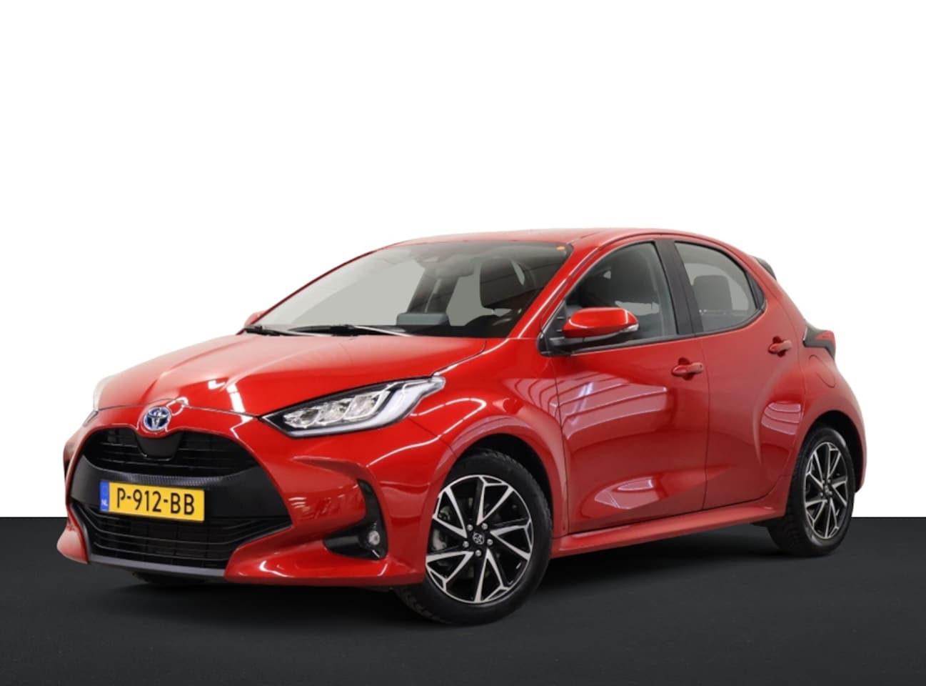 Toyota Yaris - 1.5 Hybride Dynamic - AutoWereld.nl