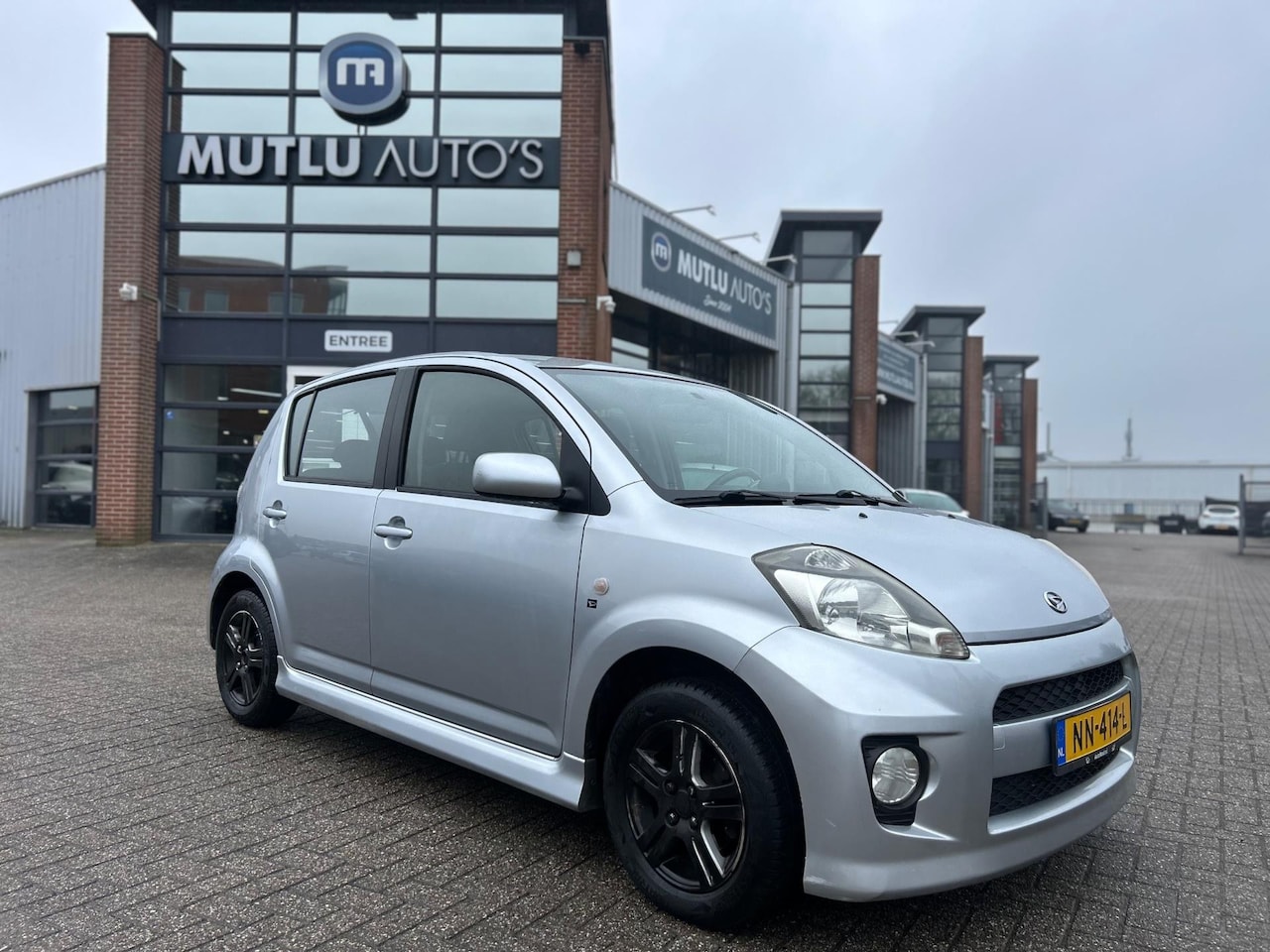 Daihatsu Sirion 2 - 1.3-16V Comfort 5deurs Airco APK - AutoWereld.nl