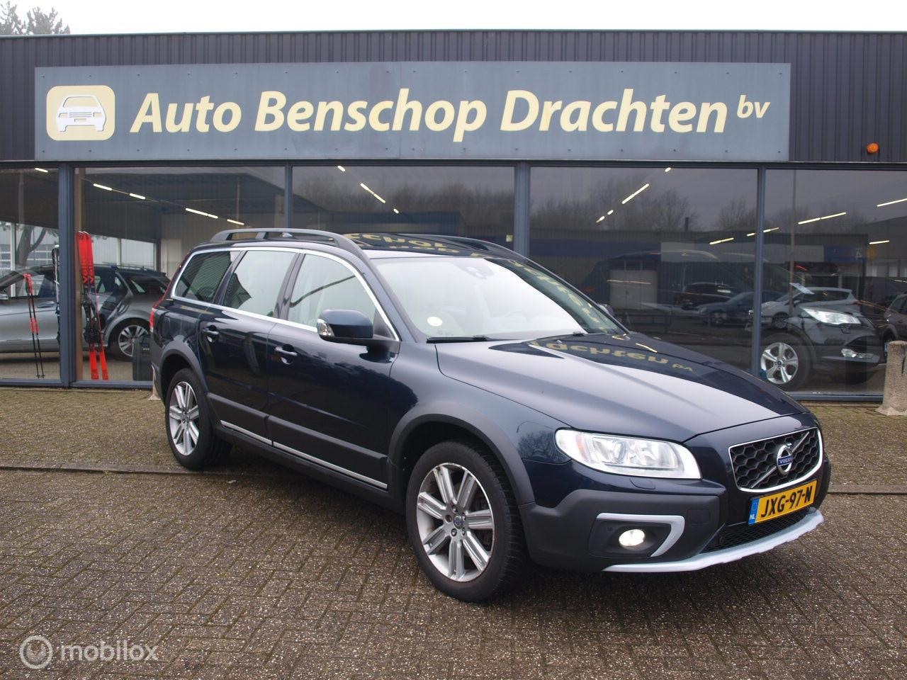 Volvo XC70 - Eur6 AWD 2.4 D5 220pk 1st Eig Schuifdak Leer Xenon Elec stoelen - AutoWereld.nl
