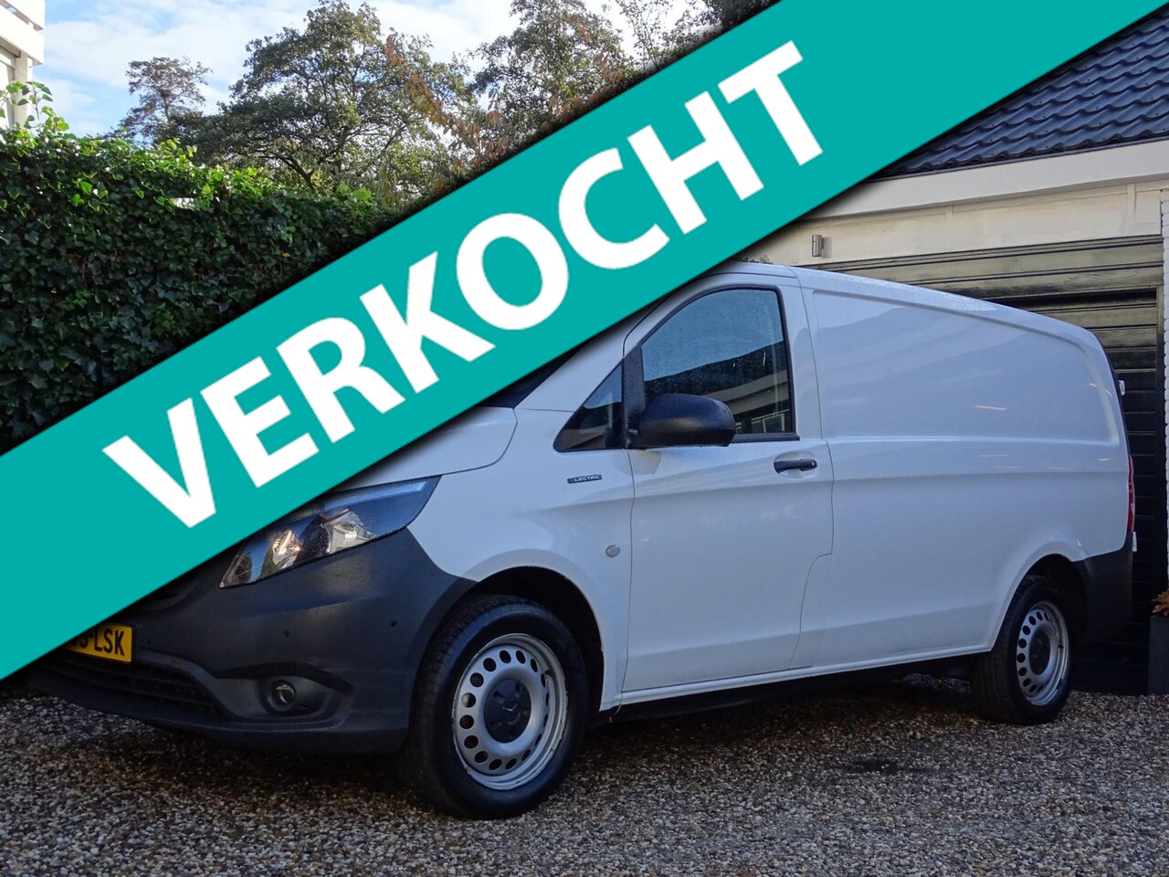 Mercedes-Benz eVito - EVito Lang 41 kWh | Achteruitrijcamera | Carplay | Stoelverwarming - AutoWereld.nl