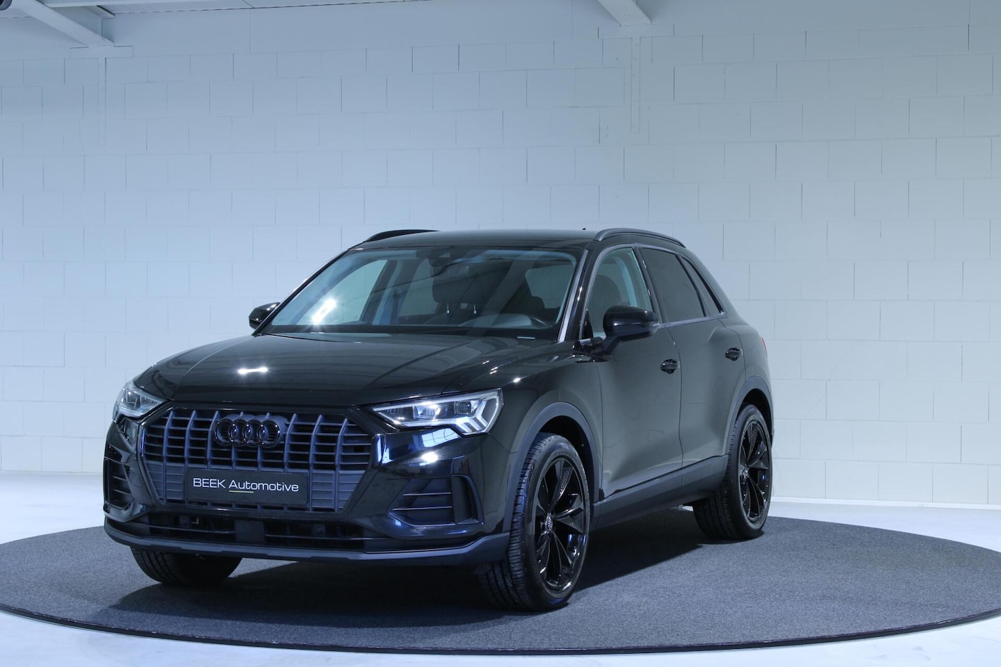 Audi Q3 - 35 TFSI | PDC | Stoelverwarming | 12 mnd. Garantie - AutoWereld.nl
