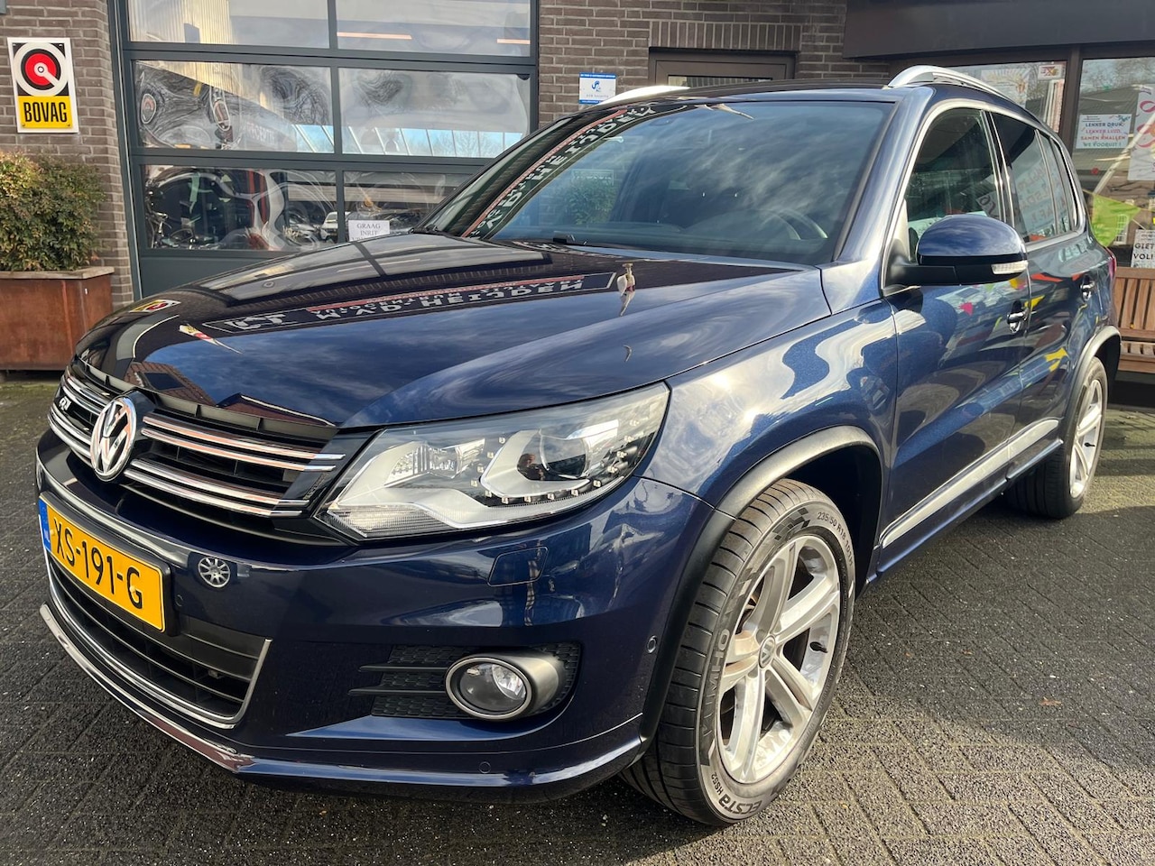 Volkswagen Tiguan - 1.4 TSI R.Line Edition Trekhaak - AutoWereld.nl
