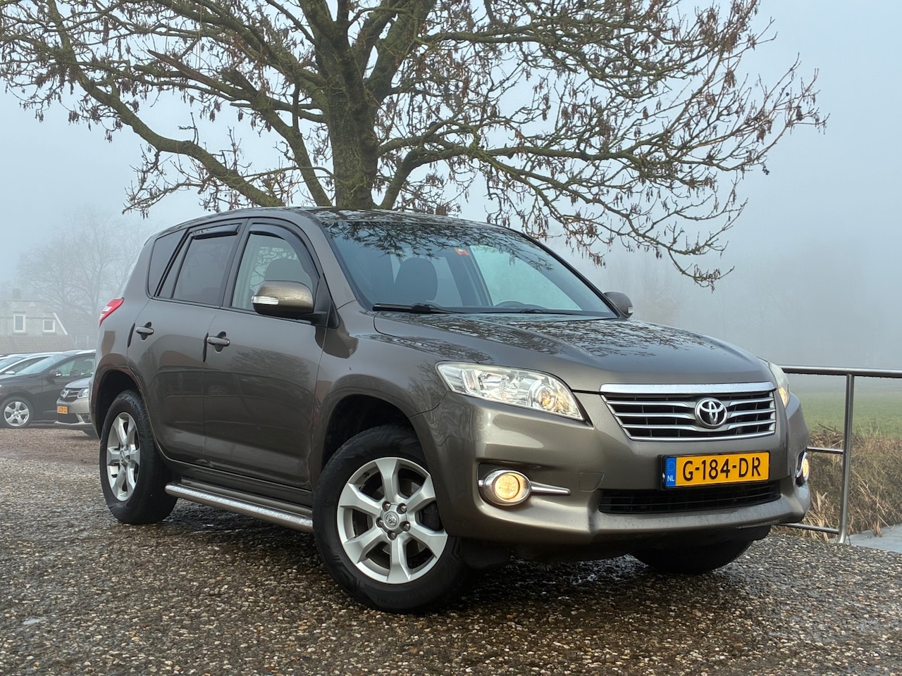 Toyota RAV4 - 2.0 VVTi Dynamic 2WD | Cruise + Clima + Stoel verw. nu € 13.975,-!!! - AutoWereld.nl