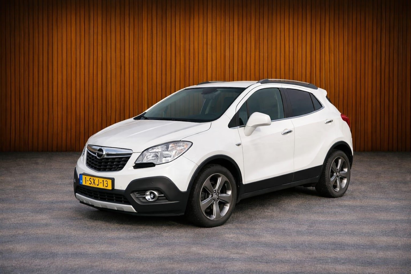 Opel Mokka - 1.4 T Cosmo automaat, parelmoer-wit - AutoWereld.nl