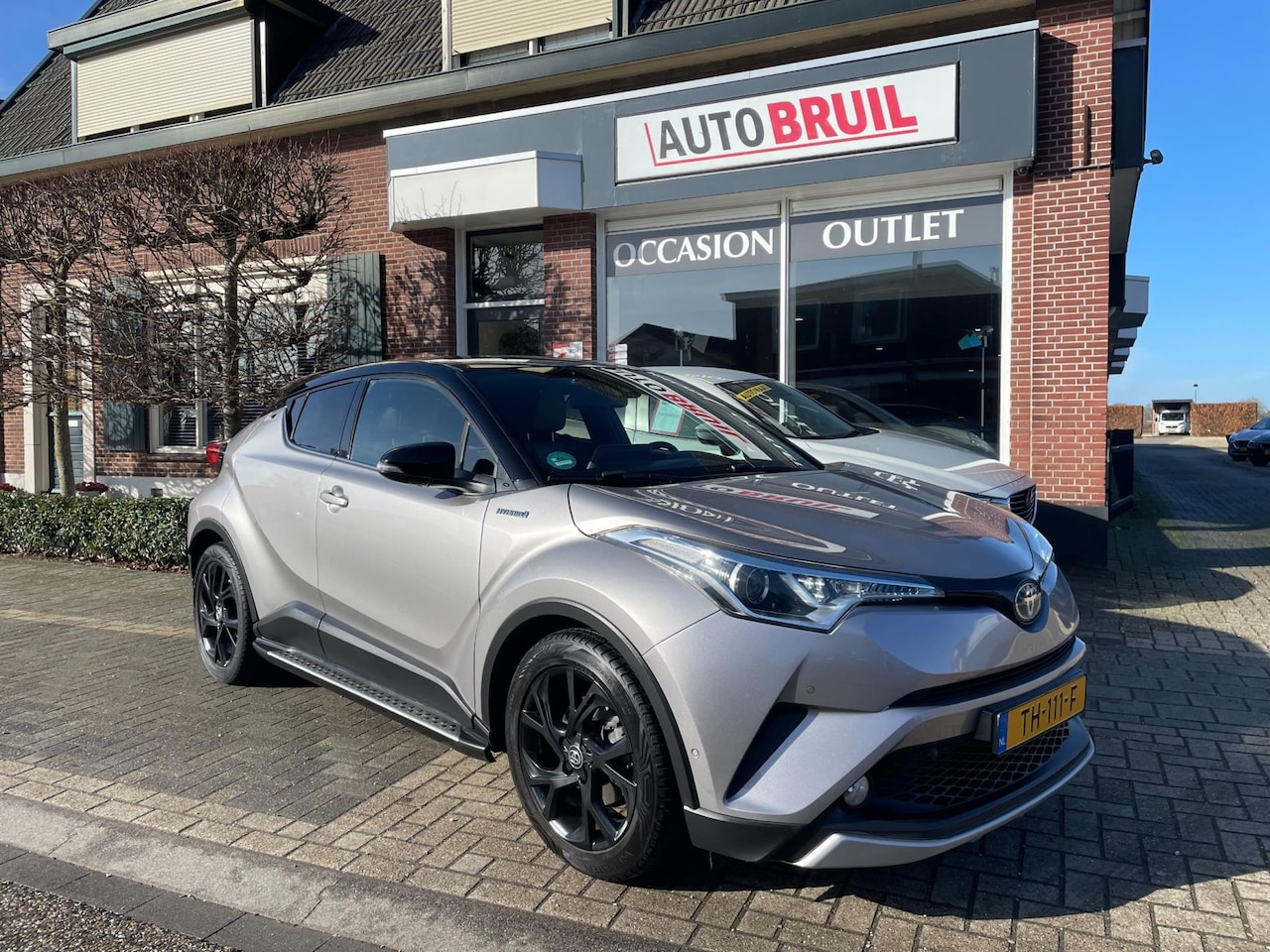Toyota C-HR - 1.8 Hybrid Dynamic NL-auto|Two Tone|Leder|Navi|Stoelverw.|Camera - AutoWereld.nl