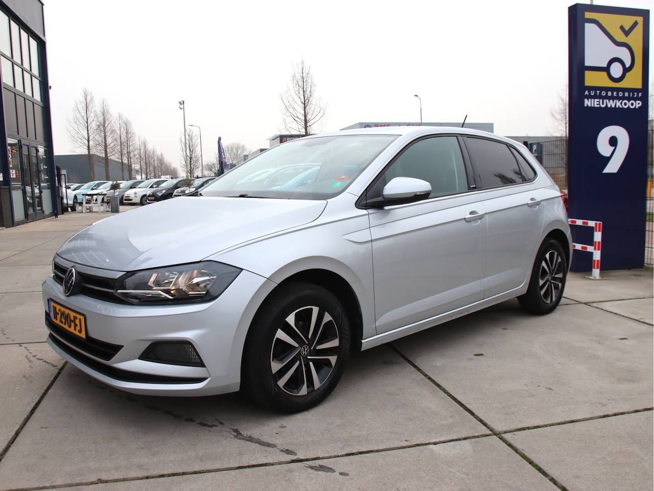 Volkswagen Polo - 1.0 TSI Business United Pakket, Stoelverw, LMV, Carplay Prijspakker! - AutoWereld.nl