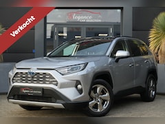 Toyota RAV4 - 2.5 Hybrid AWD Executive 222pk Panoramadak/Stoelverwarming/Camera