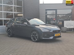 CUPRA Leon Sportstourer - 1.4 e-Hybrid 204pk | Stoelverwarming | Camera | Adaptive Cruise | Trekhaak mogelijk
