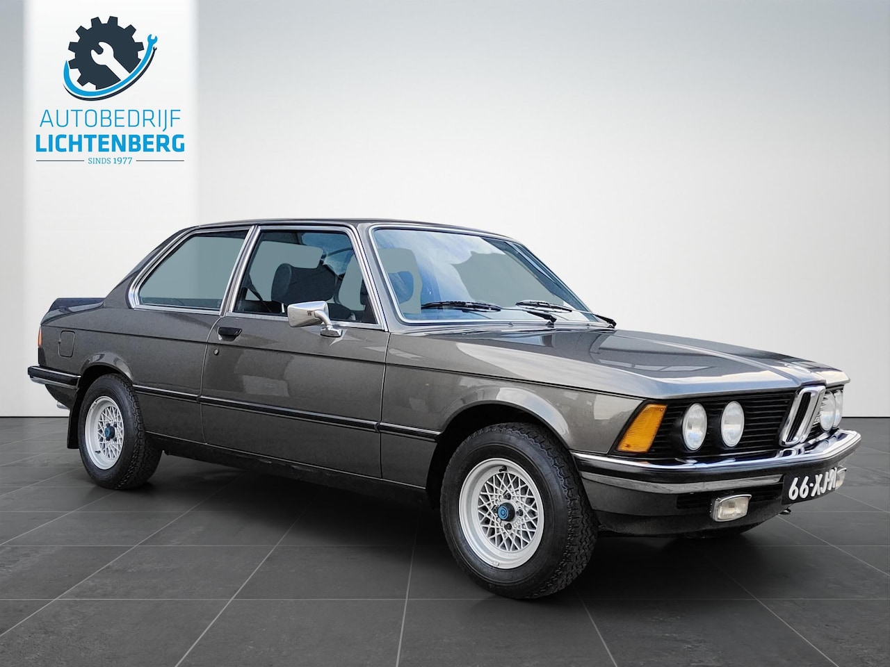 BMW 3-serie - 323i E21 Origineel Nederlands | 27.000 km | Uniek bewaard - AutoWereld.nl