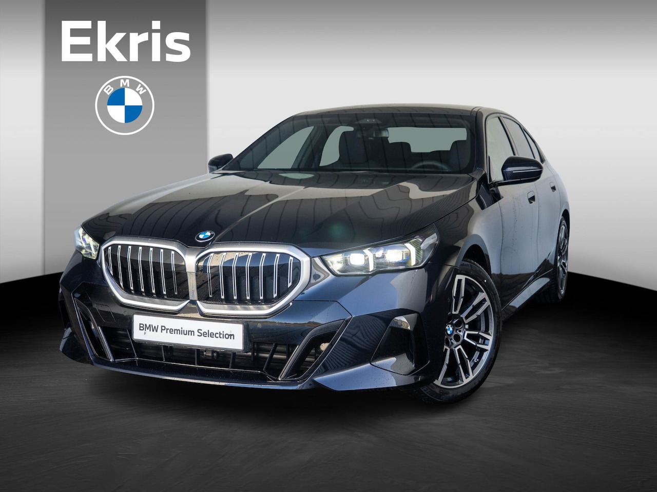 BMW 5-serie - Sedan 520i | M Sportpakket | Innovation Pack | Stuurwielrand verwarmd | Comfort Access | P - AutoWereld.nl