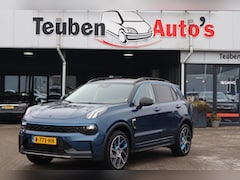 Lynk & Co 01 - 1.5 360 Camera, Navigatie, Panoramadak, Trekhaak, Schuif- kanteldak