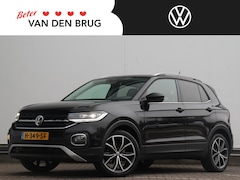 Volkswagen T-Cross - 1.0 TSI Style | Trekhaak | Stoelverwarming | Parkeersensoren | DAB ontvanger | Apple carpl