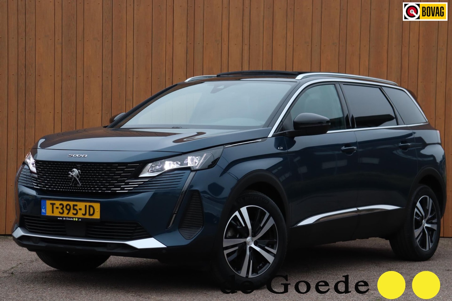 Peugeot 5008 - 1.2 PureTech GT Line 7-persoons org. NL-auto schuifdak camera el.klep - AutoWereld.nl