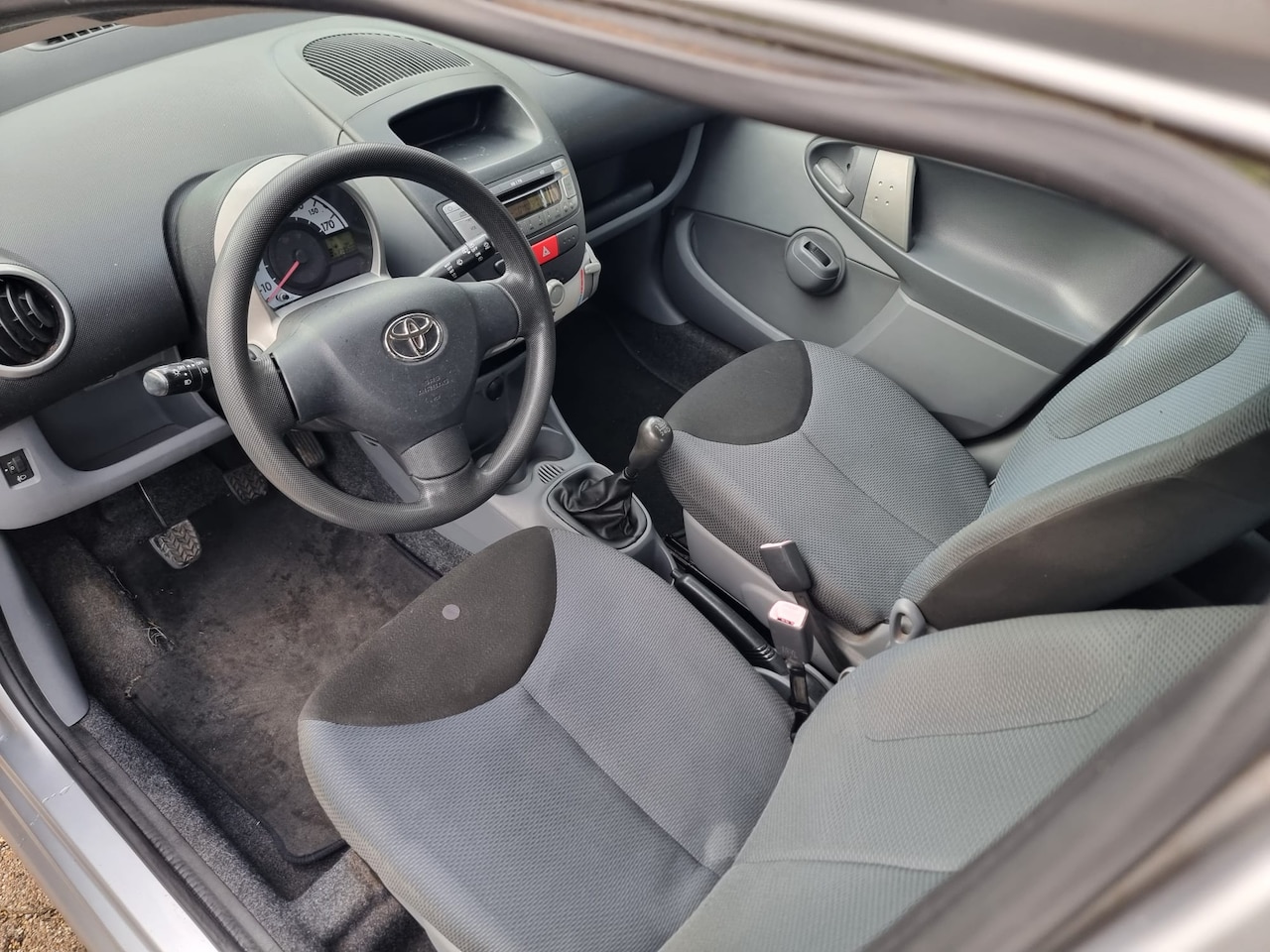 Toyota Aygo - 1.0-12V +