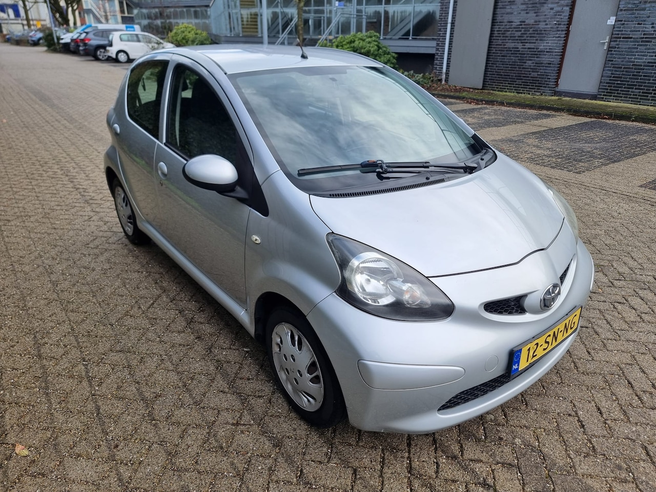 Toyota Aygo - 1.0-12V +
