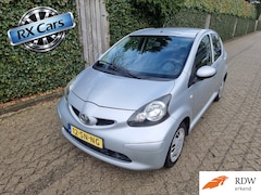 Toyota Aygo - 1.0-12V +
