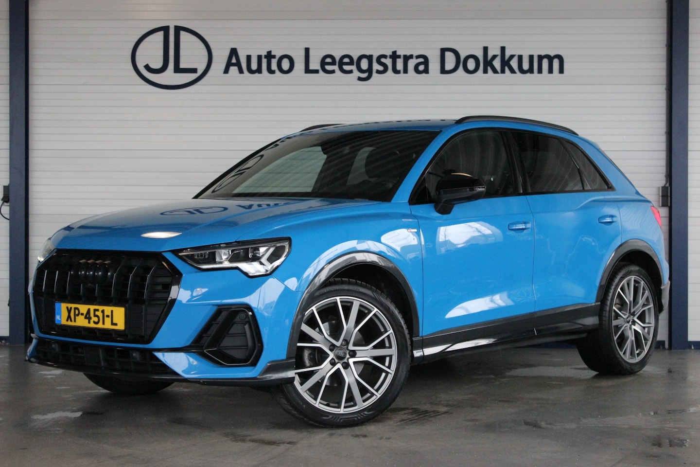 Audi Q3 - 35 TFSI S-Line 1e eigenaar | Black Optic | 360° Camera | LED Matrix | Carplay | Stoelverw. - AutoWereld.nl