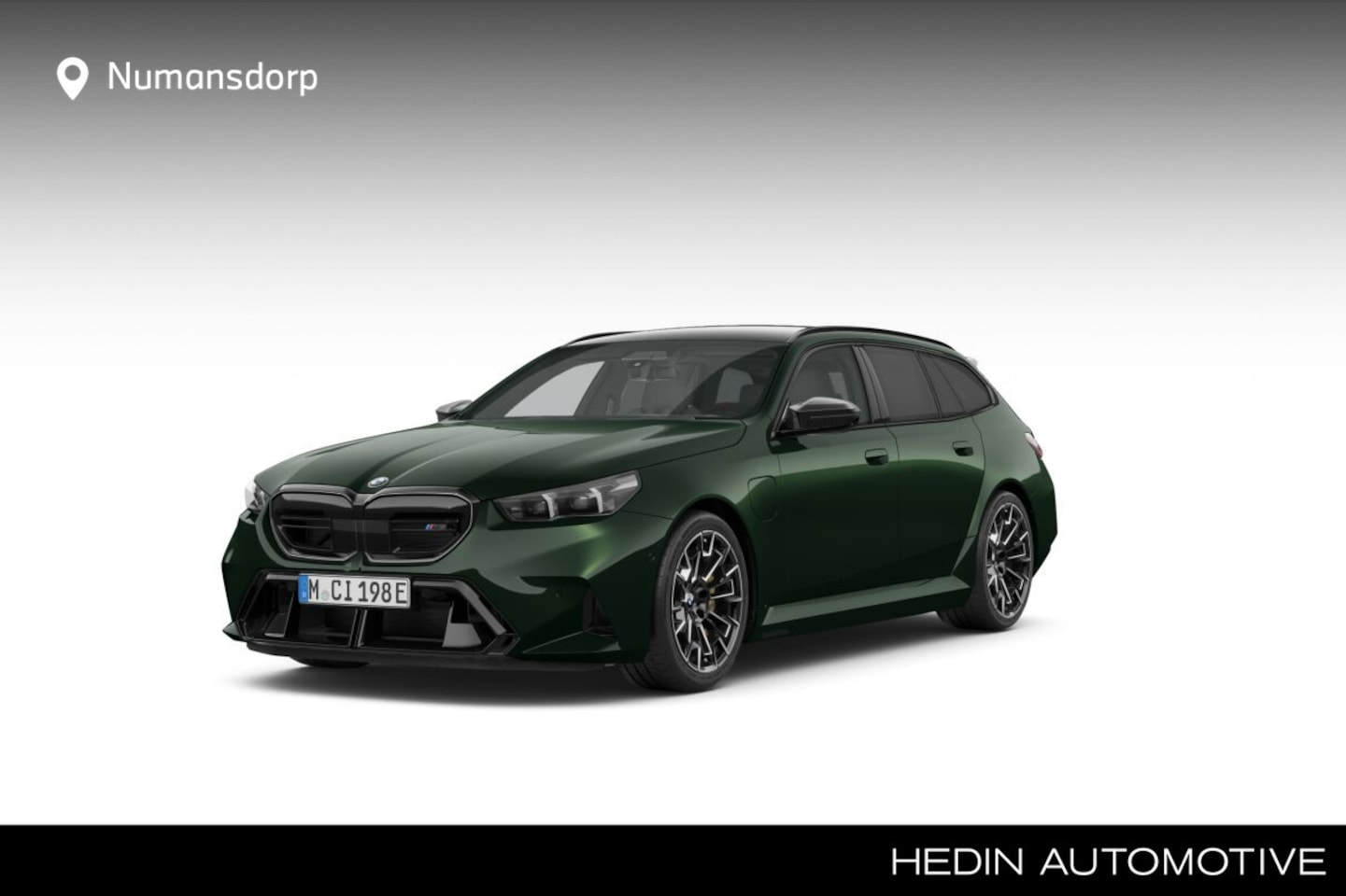 BMW 5-serie Touring - M5 | DARK EMERALD GREEN | Carbon- keram. remmen | Panorama. | M Driv. Pack | Alca. hemel | - AutoWereld.nl
