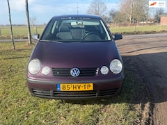 Volkswagen Polo - 1.4-16V