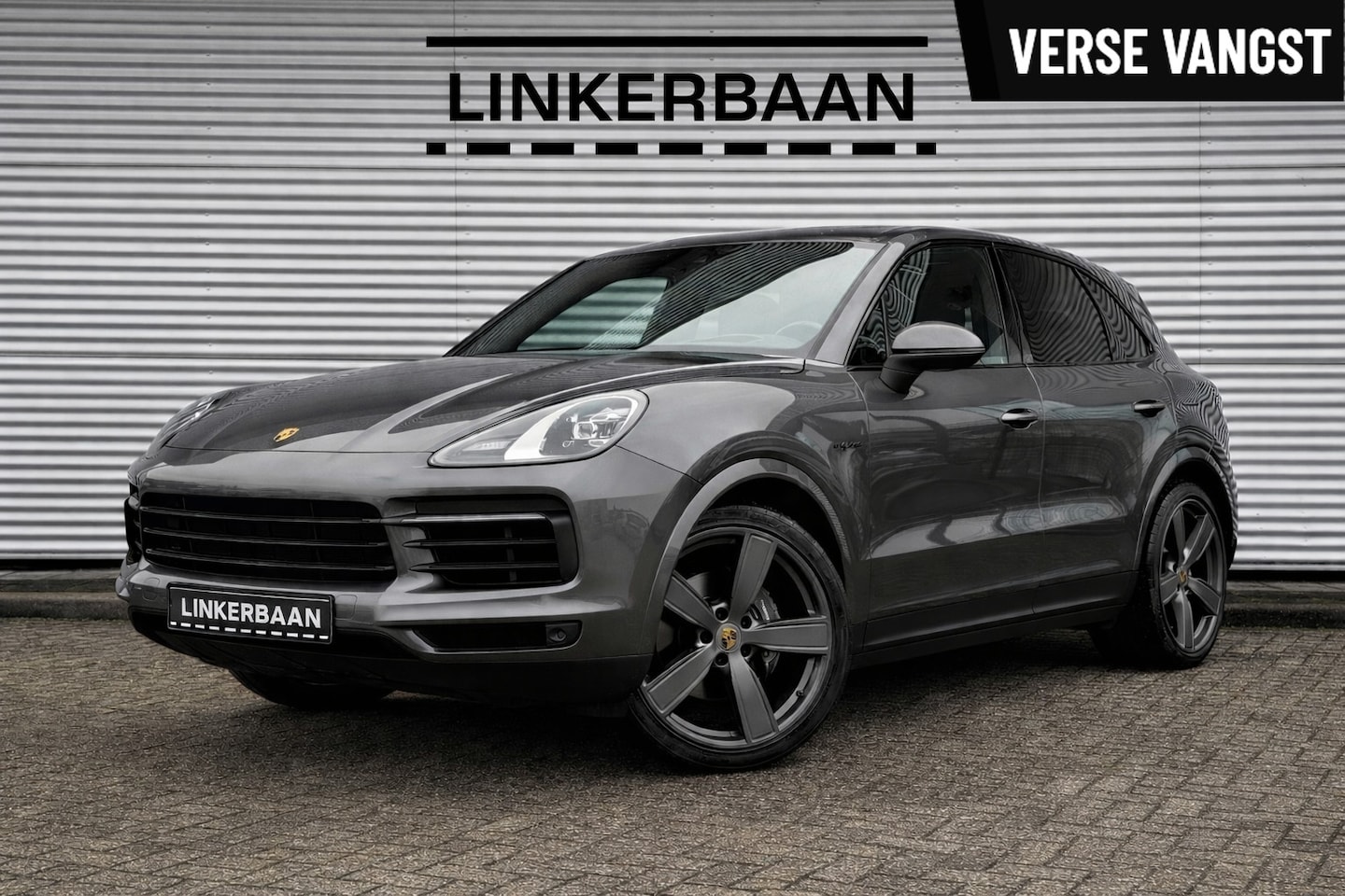 Porsche Cayenne - 3.0 E-Hybrid | Panodak | Sport Chrono | Luchtvering | Bose | 22 inch | - AutoWereld.nl
