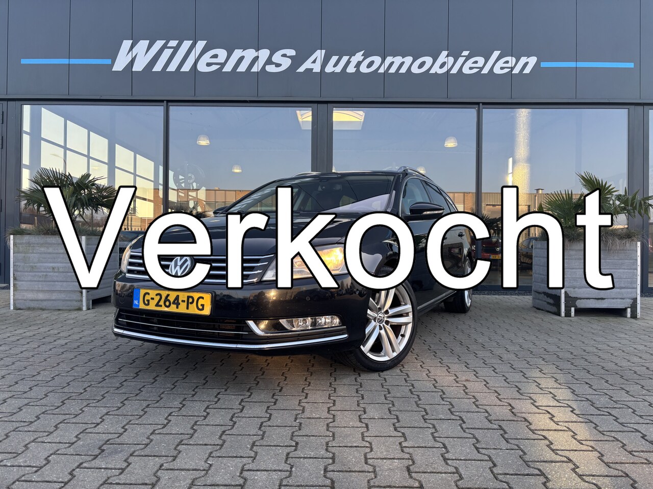 Volkswagen Passat Variant - 2.0 TSI Highline Stoelverwarming, Cruise Control & Lederen Bekleding - AutoWereld.nl