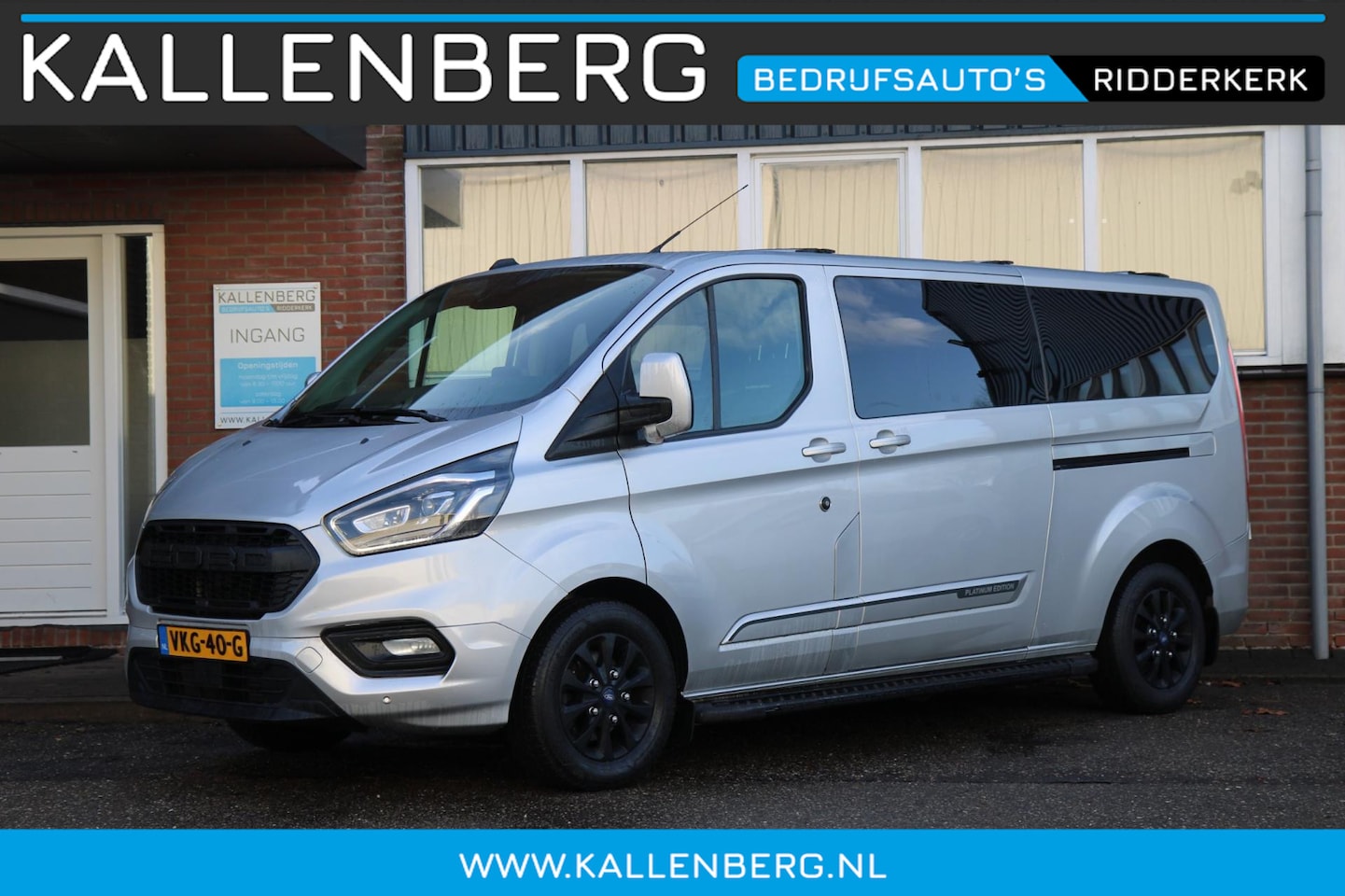 Ford Transit Custom - 320 2.0 TDCI L2H1 Platinum Edition DC / Automaat 130PK / BOM VOL - AutoWereld.nl