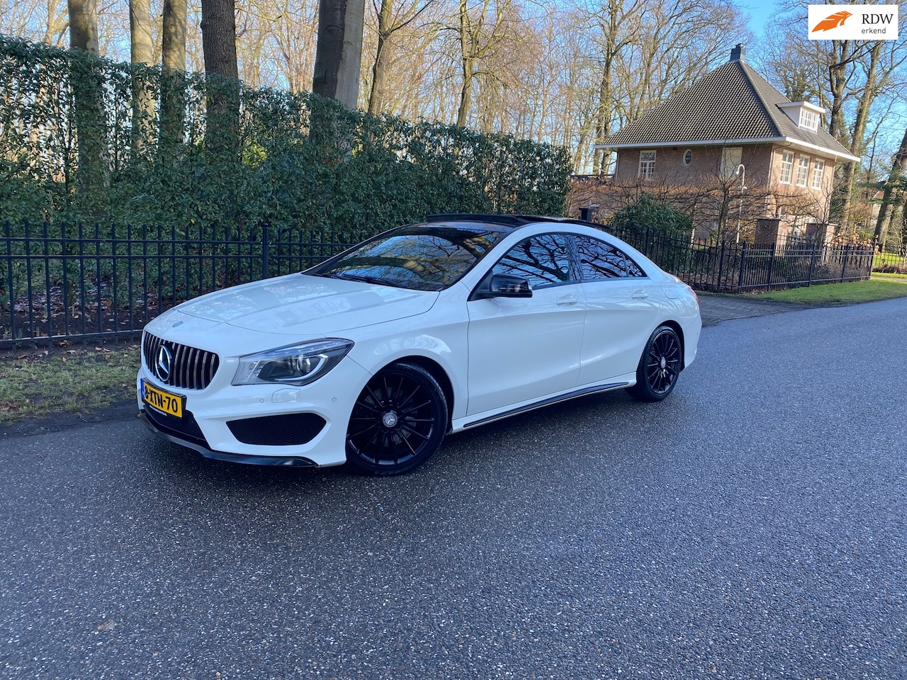Mercedes-Benz CLA-Klasse - 250 AMG Panoramadak, Leer, 211PK!! - AutoWereld.nl