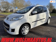 Peugeot 107 - 1.0-12V XR
