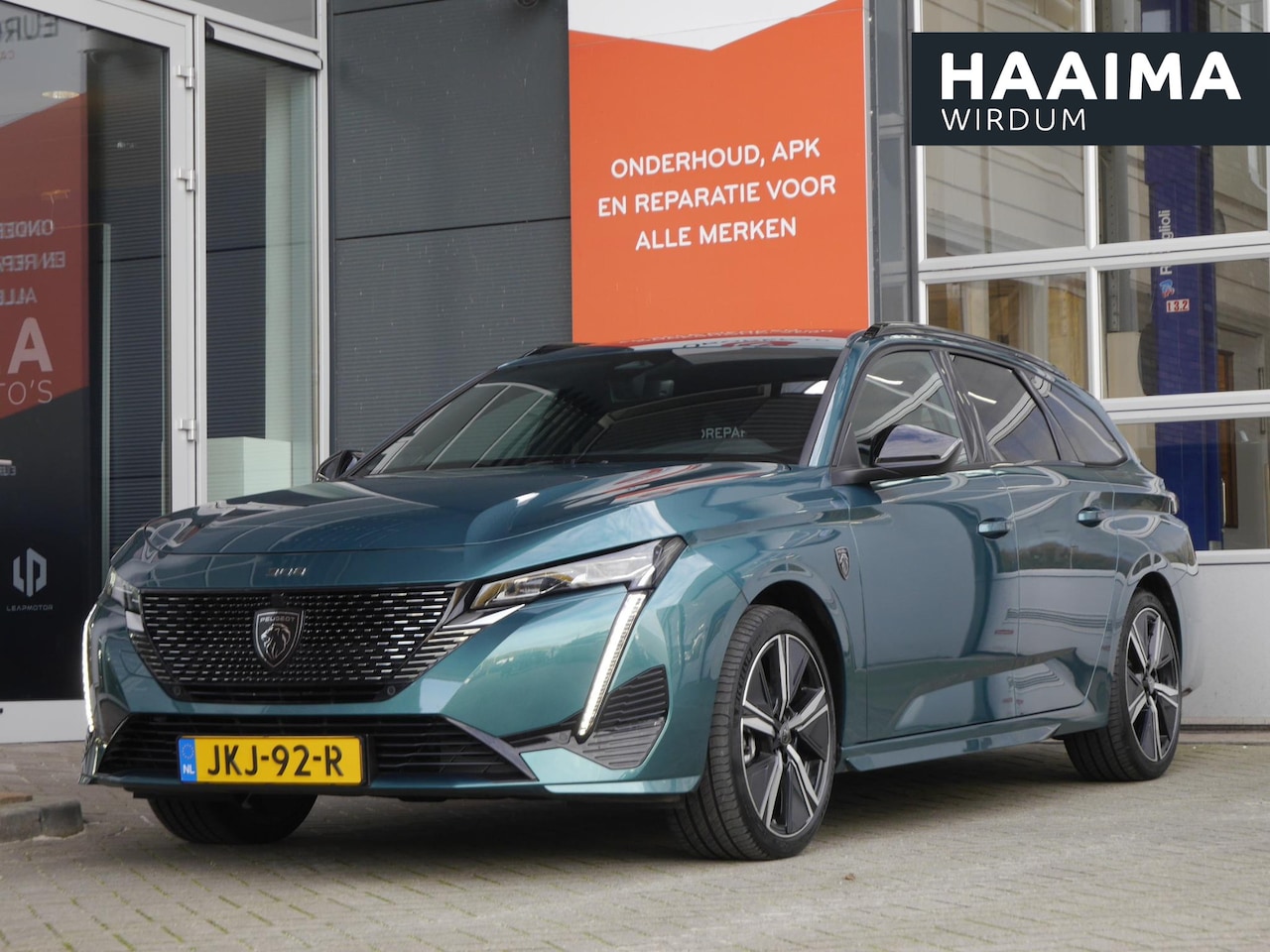 Peugeot 308 SW - 1.2T 130pk Automaat GT | Full LED | Achteruitrijcamera | Navigatie | 18'' velgen | Adaptiv - AutoWereld.nl