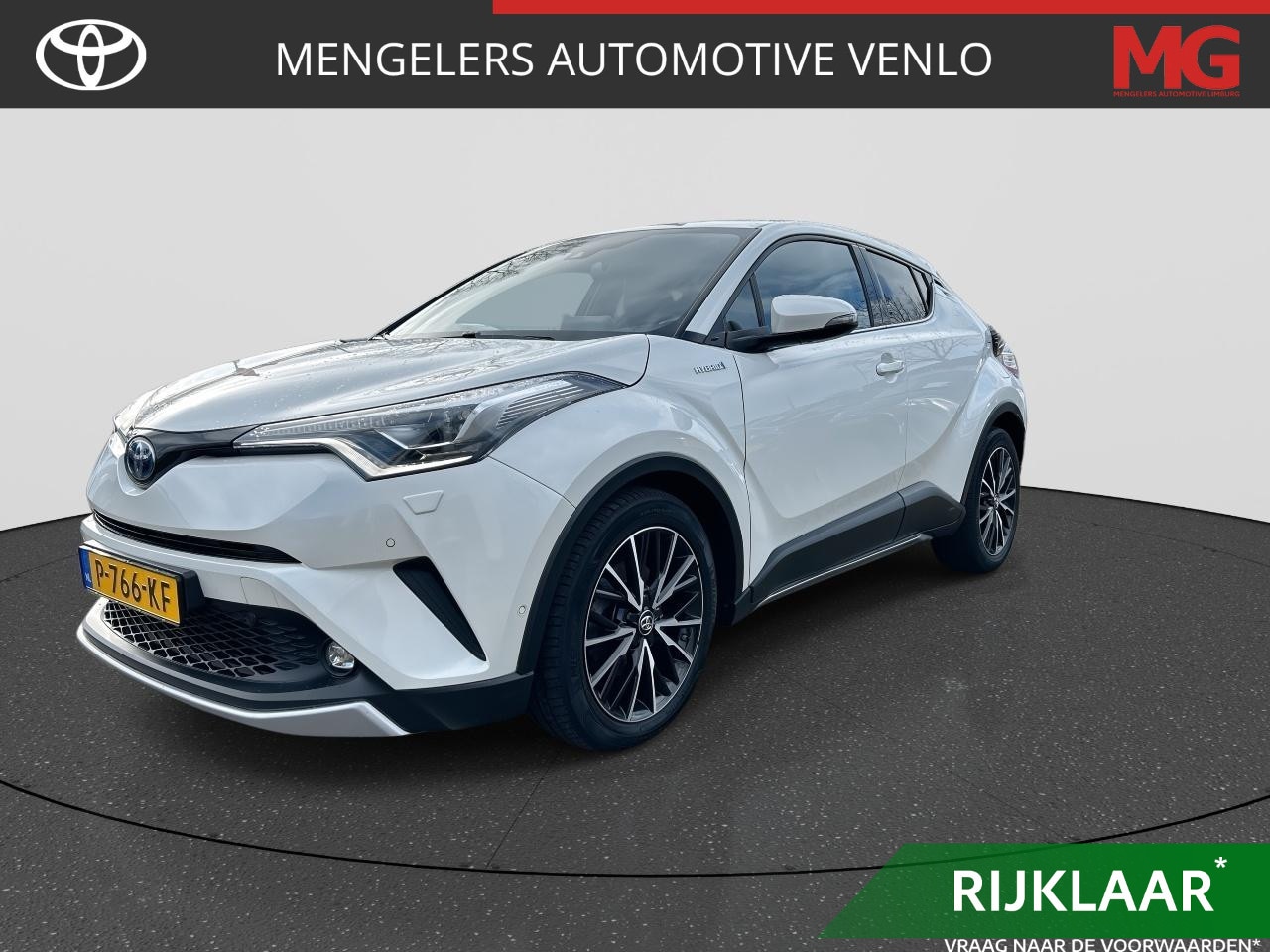 Toyota C-HR - 1.8 Hybrid Executive Ultimate RIJKLAAR | Navigatie | PDC | Camera | Trekhaak | Blind Spot - AutoWereld.nl