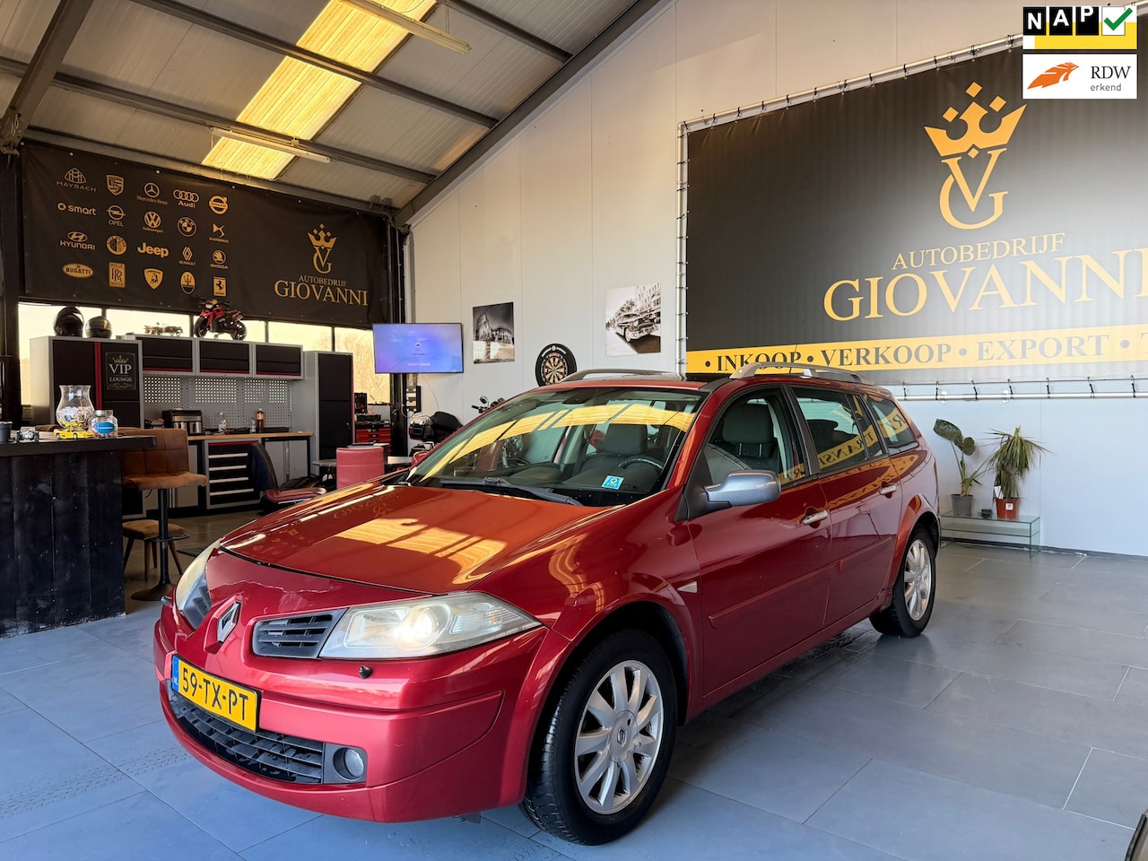 Renault Mégane Grand Tour - 1.6-16V Tech Line inruil mogelijk - AutoWereld.nl