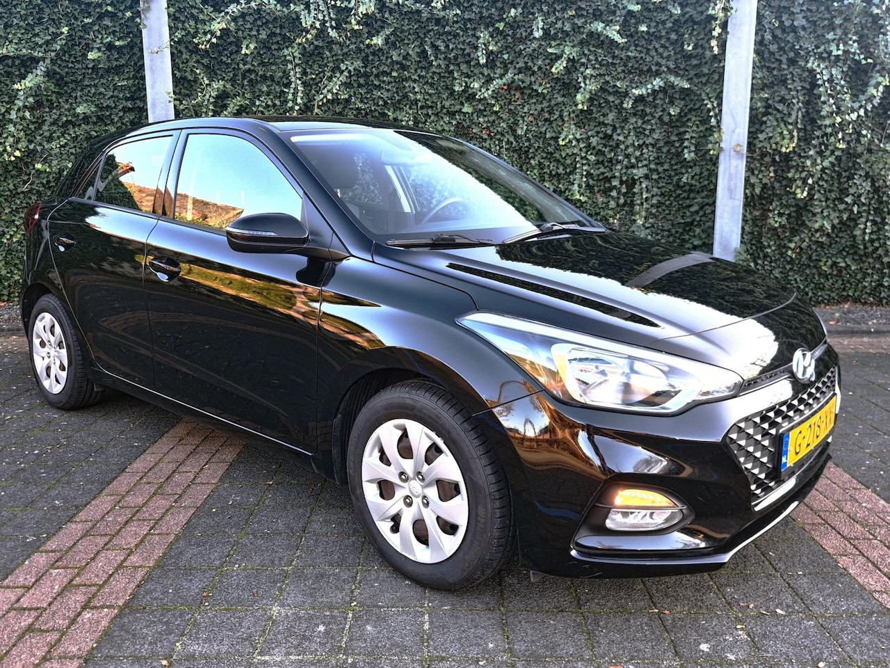 Hyundai i20 - 1.0 T-GDI Comfort AUTOMAAT! - AutoWereld.nl