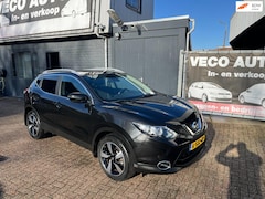 Nissan Qashqai - 1.2 Connect Edition automaat pano nieuwstaat dealer onderhouden