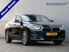 BMW X2 - xDrive25e High Executive 220 Pk Automaat Navi / DAB / Leer / Apple Carplay / Camera