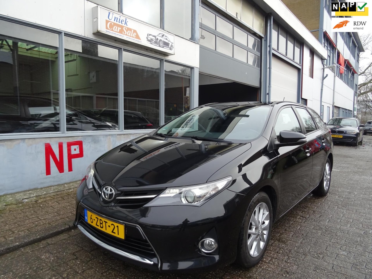 Toyota Auris Touring Sports - 1.3 Now 1.3 Now - AutoWereld.nl