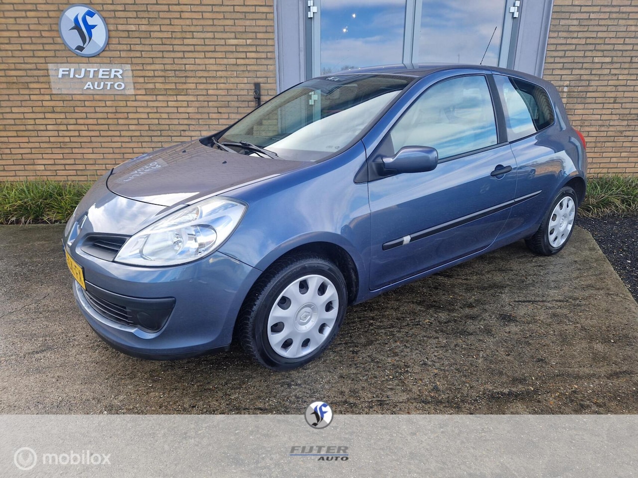 Renault Clio - 1.2-16V Dynamique Comfort 1.2-16V Dynamique Comfort - AutoWereld.nl