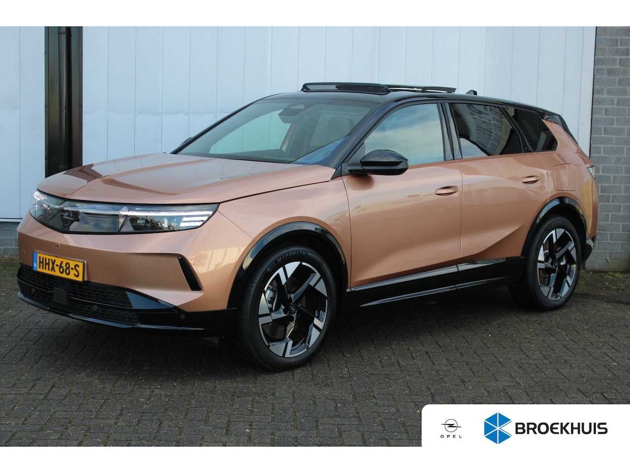 Opel Grandland Electric - GS 73 kWh / Navigatie / 360 Camera / Panorama / HiFi Geluidsinstallatie / Stuur -en Stoelv - AutoWereld.nl