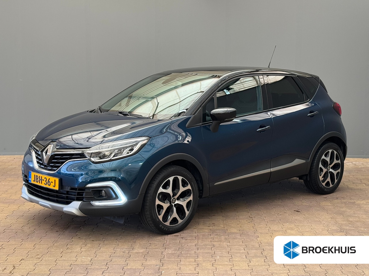 Renault Captur - 0.9 TCe Intens Navigatie | Clima | Cruise | Lichtmetaal | Parkeersensoren | Keyless | Blue - AutoWereld.nl