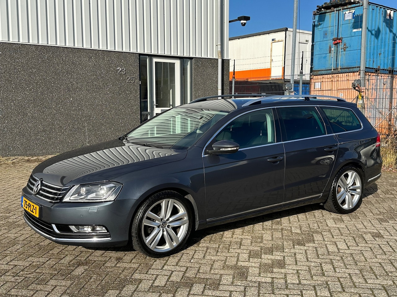 Volkswagen Passat Variant - 2.0 TSI Highline DSG XENON - AutoWereld.nl