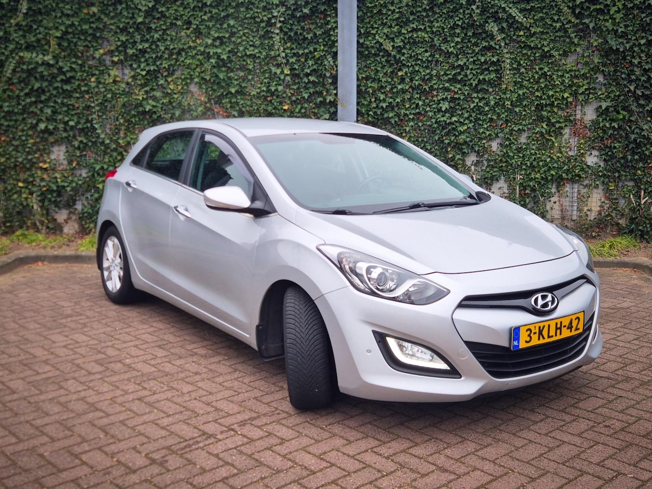 Hyundai i30 - 1.6 GDI i-Vision 1.6 GDI i-Vision - AutoWereld.nl