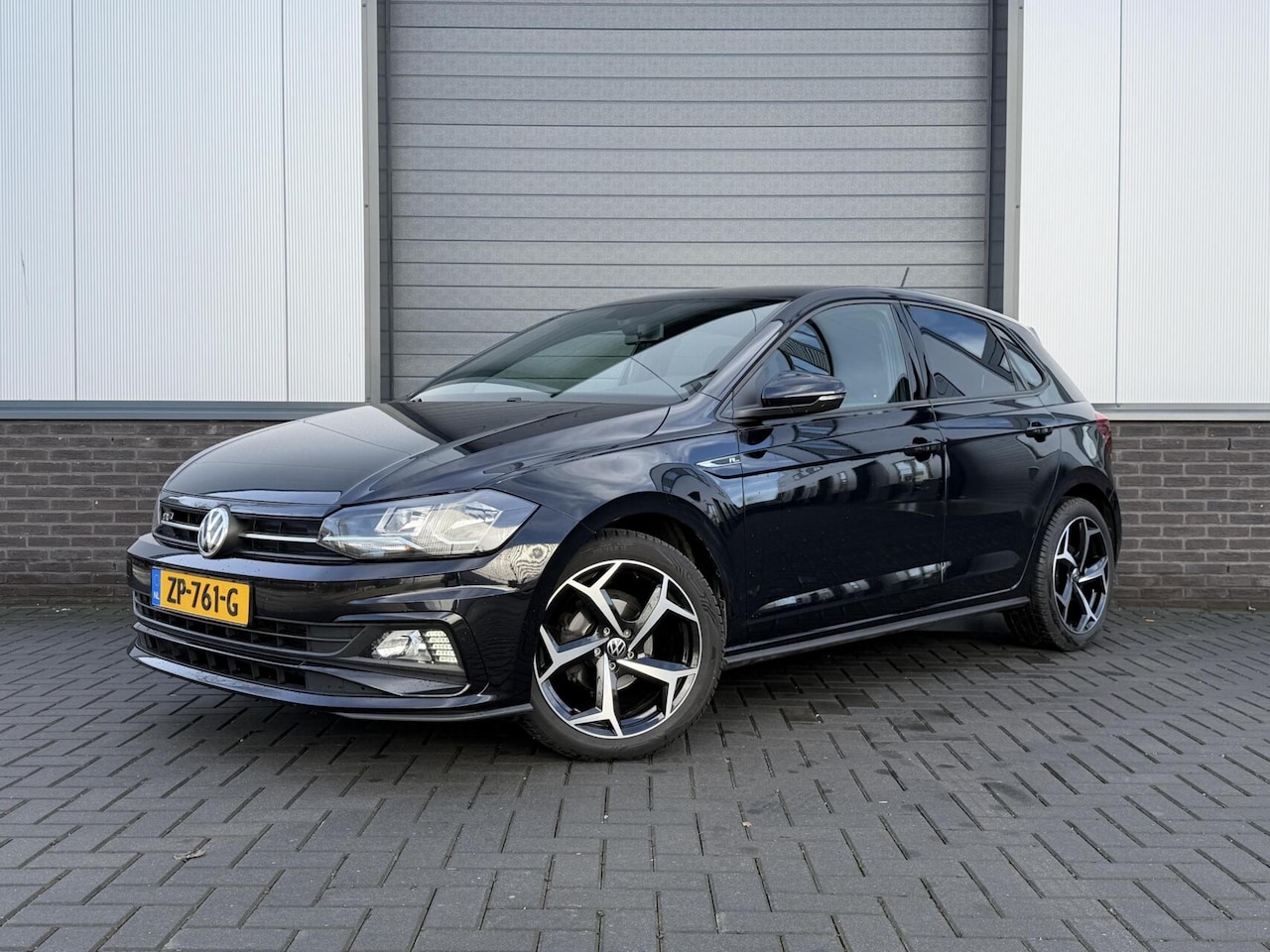 Volkswagen Polo - 1.0 TSI Highline R-Line - AutoWereld.nl