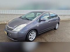 Toyota Prius - 1.5 VVT-i Comfort