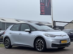 Volkswagen ID.3 - Life 58 kWh SOH 93, 8%