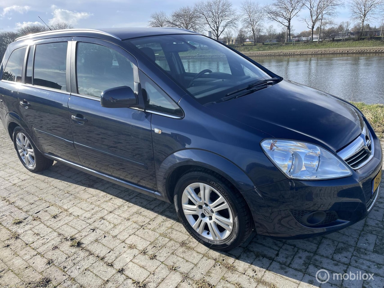 Opel Zafira - 1.6 Cosmo 1.6 Cosmo - AutoWereld.nl
