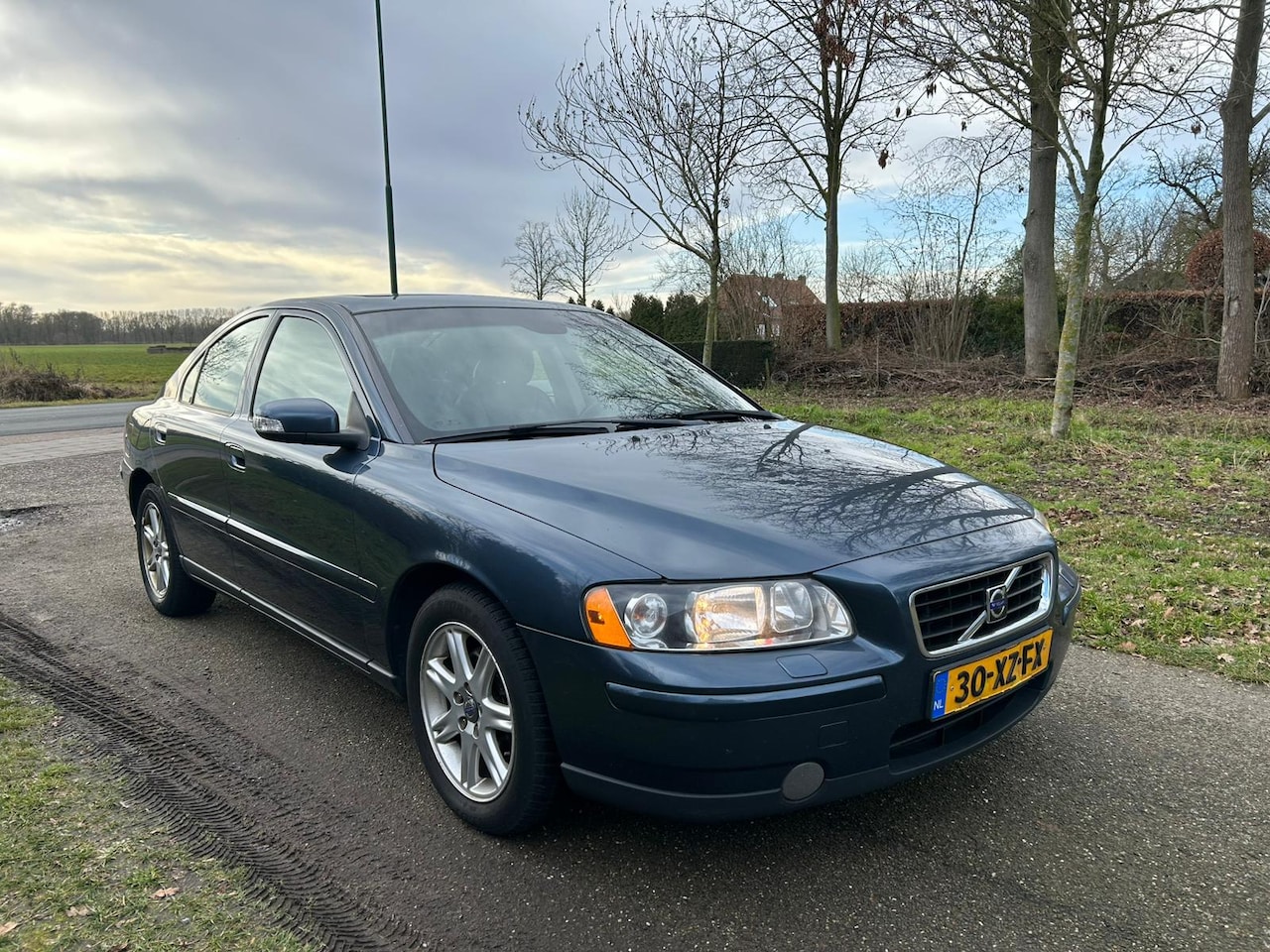 Volvo S60 - 2.4 D5 Summum - AutoWereld.nl