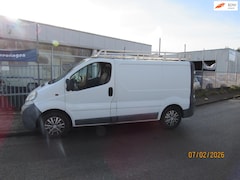 Opel Vivaro - 2.5 CDTI L1H2, 3persoons, airco, trekhaak