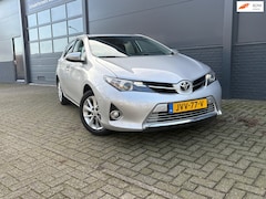 Toyota Auris - 1.8 Hybrid Aspiration | NAVI | Park. cam | CC | 5DRS
