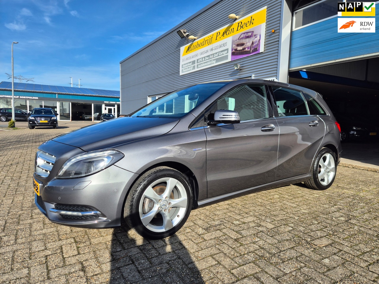 Mercedes-Benz B-klasse - 180 Ambition 180 Ambition - AutoWereld.nl